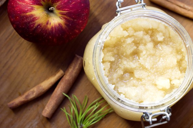 DIY Fall-Inspired Body Scrub