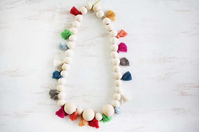 Wood bead and tassel lei