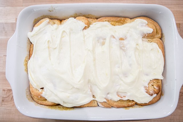 Homemade Sticky Lemon Rolls Recipe