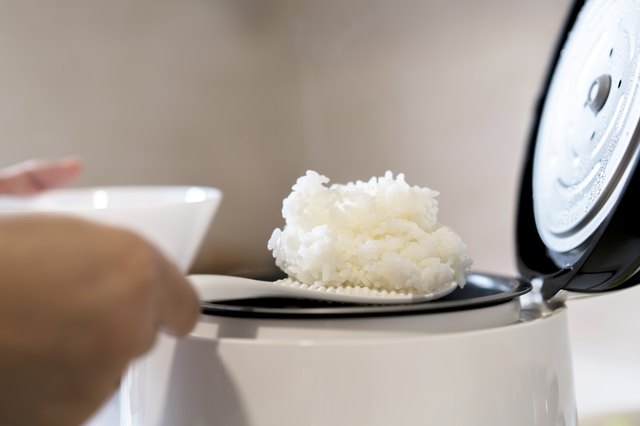 How to Cook Rice with Aroma Rice Cooker (Easy Tutorial!) 