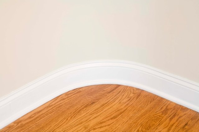 What Causes Wood Floor Coating to Bubble or Blister? | eHow