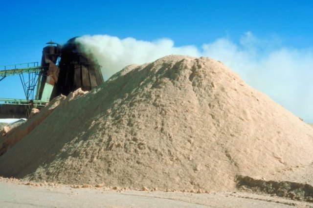 The Process Of Producing Particle Board From Sawdust | Ehow