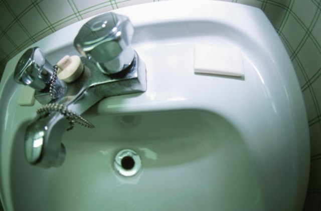 How To Use Bleach Clean A Smelly Bathroom Sink Drain Ehow - Smelly Bathroom Sink Hole Repair