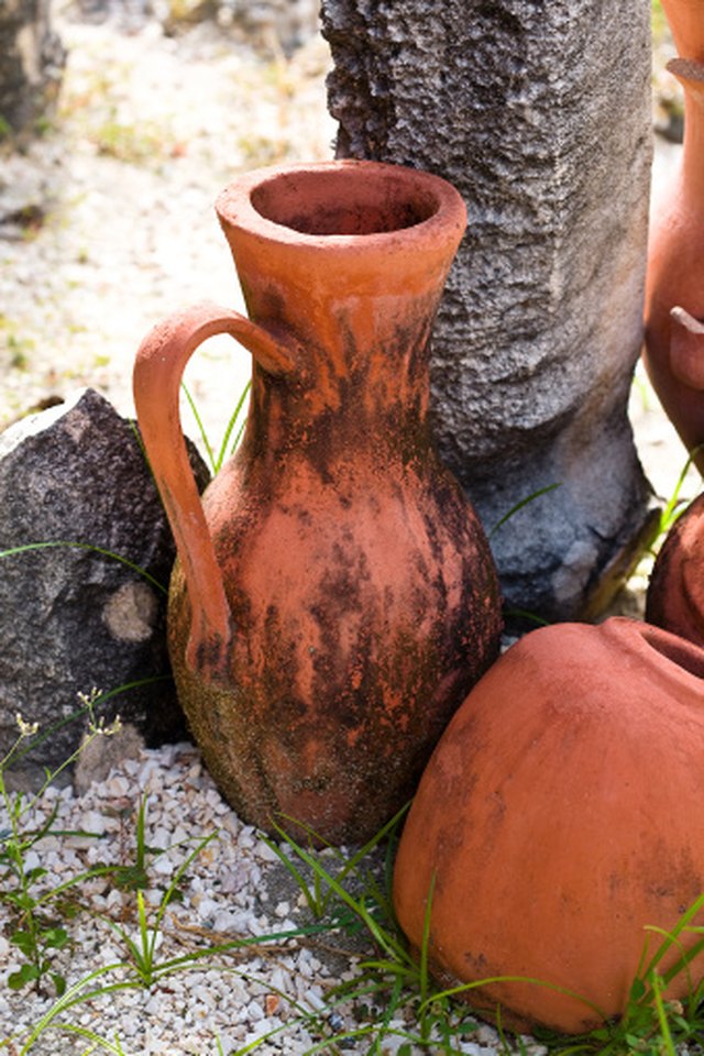 Primitive Ceramics: How to Make Your Own Clay Pots