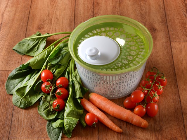Crofton Mini Salad Spinner: Product Review 