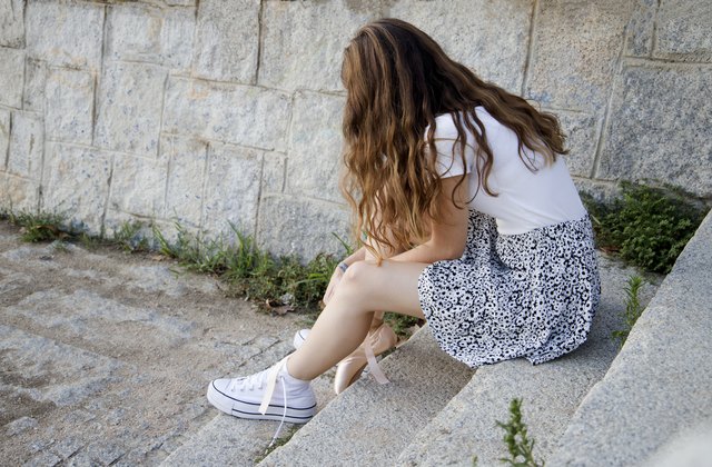 how-to-get-sharpie-off-my-converse-ehow