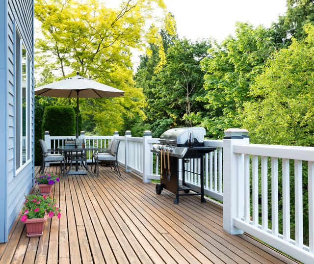 Grill mat hotsell for composite deck