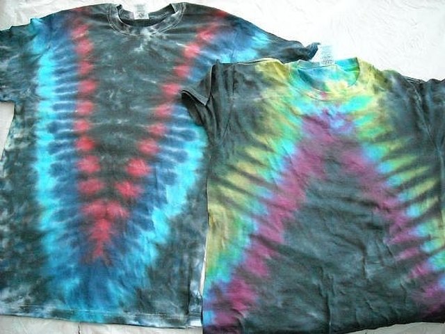 pattern how to tie dye a shirt