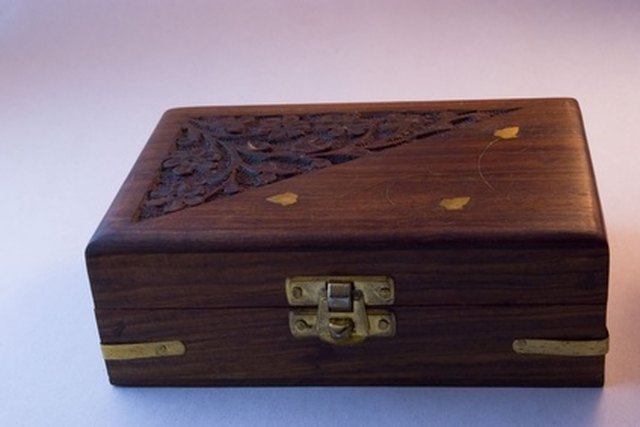 wooden cigar box crafts, wooden cigar box crafts Suppliers and  Manufacturers at