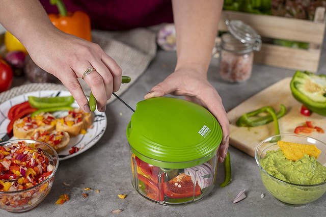 Hom All-in-one Vegetable Chopper & Meal Prep Container - Kitchen Tool For  Chopping, Slicing, And Dicing (transparent) : Target