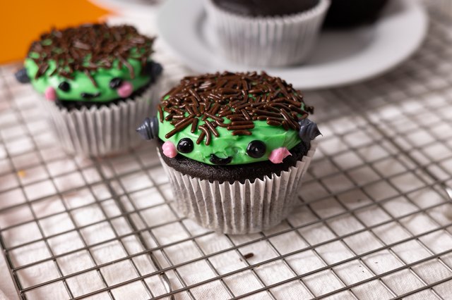 "Kawaii" Frankenstein Cupcakes for a Monstrously Delicious Treat