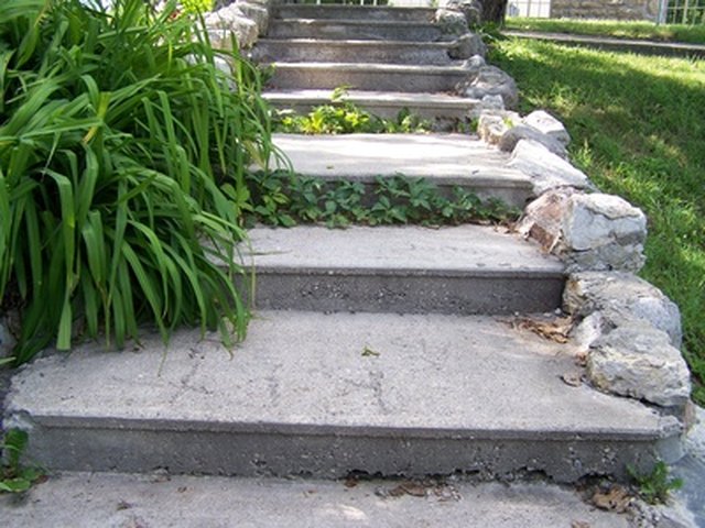 How to Cut Steps Into a Dirt Slope