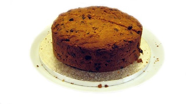 Duncan Hines Classic Devil's Food Cake Mix 15.25 Oz Box: Nutrition &  Ingredients | GreenChoice