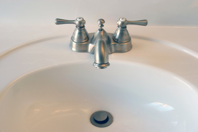 How To Clean Acrylic Sink  