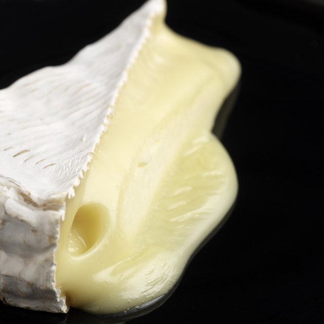 Can You Eat Brie Rind?