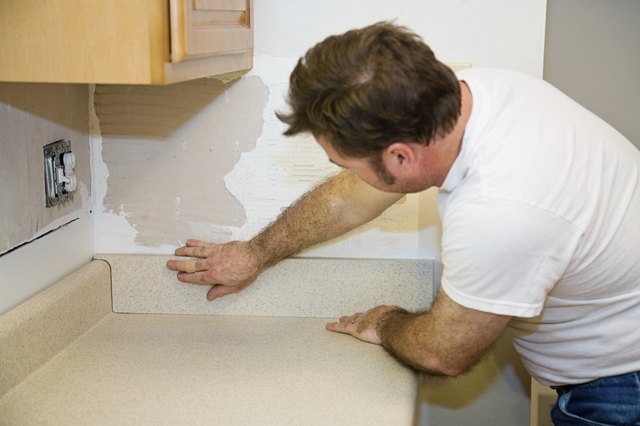 Kitchen Countertop Flush, How To Tile Over A Laminate Countertop