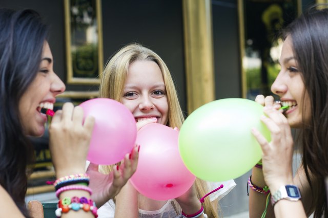 birthday-party-ideas-for-12-13-year-old-girls-ehow