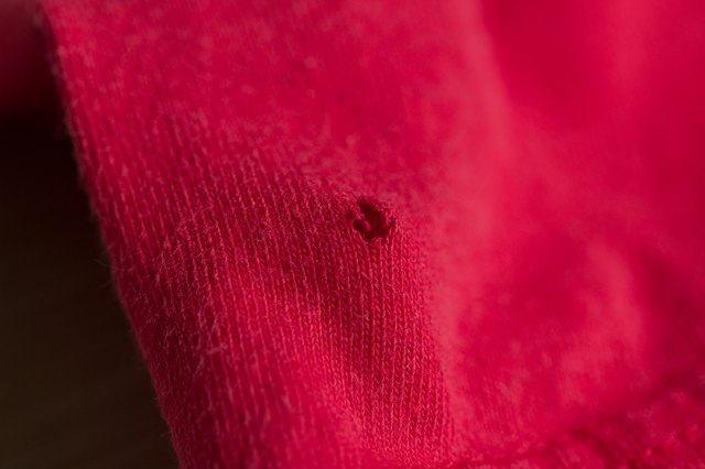 How to Mend a Small Hole in Cotton Clothing | ehow