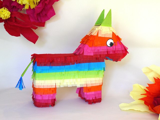 How to Make a Number Pinata
