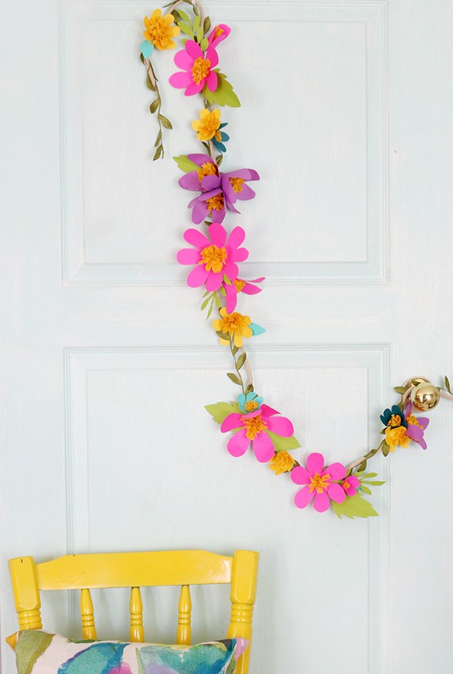 How to Make Paper Flower Garlands, eHow