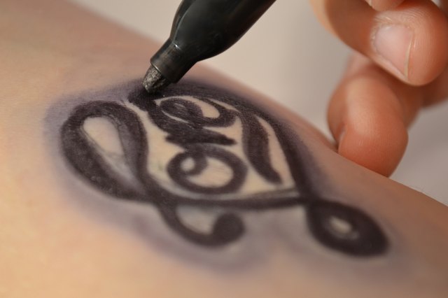 cool designs to draw on your hand with sharpie