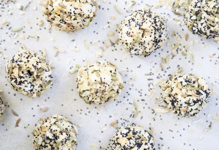 Everything goat cheese balls