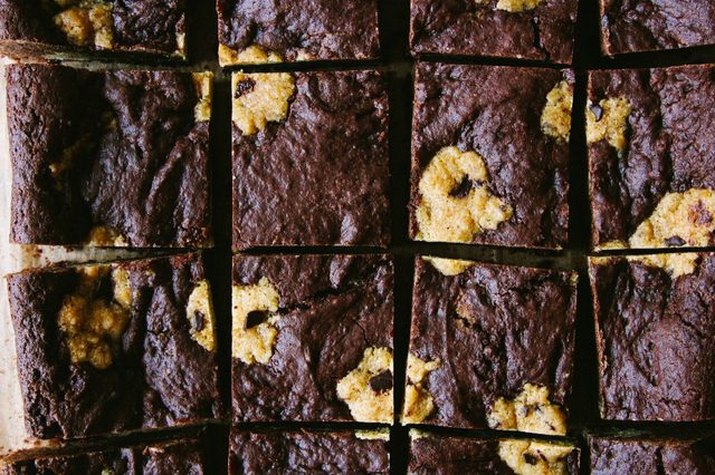 Brownie squares with chocolate chip cookie dough baked in.