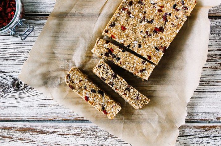A rectangle of goji berry and cacao nib oat bars