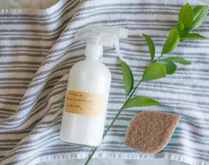 Combat Grease and Dirt With This Super DIY Multi-Purpose Cleaner