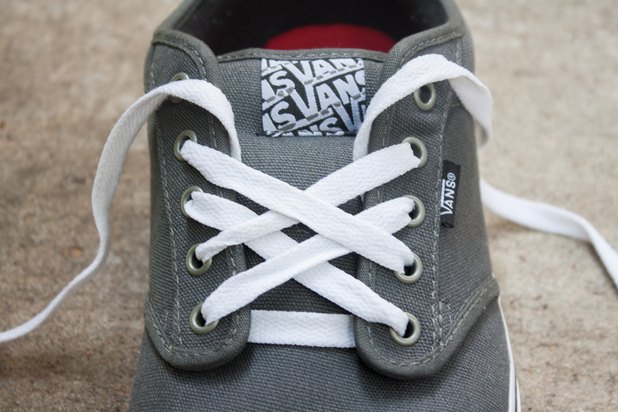 How to Make Cool Designs With Shoelaces for Vans | eHow