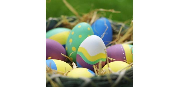 Thread-Wrapped Easter Eggs - Martha Stewart Crafts
